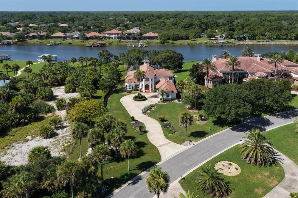 1 Capri Court Palm Coast, FL 32137