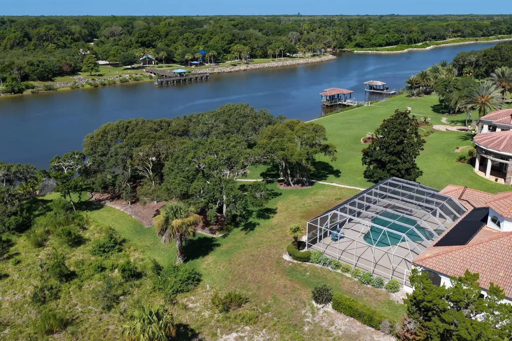 1 Capri Court Palm Coast, FL 32137