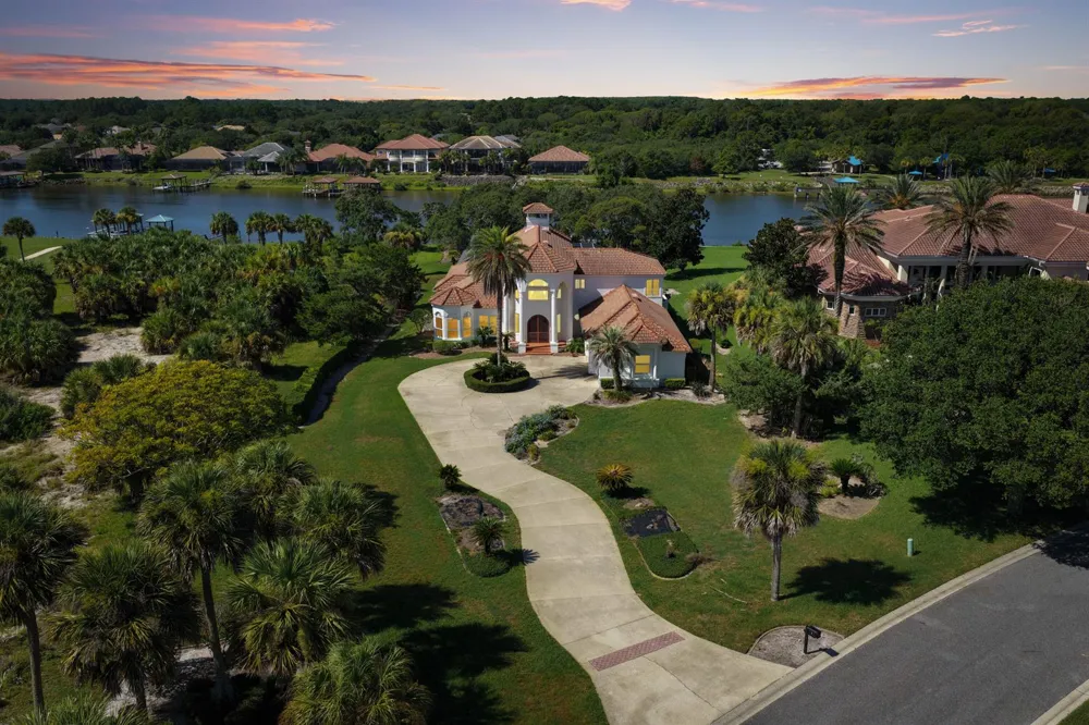 1 Capri Court Palm Coast, FL 32137