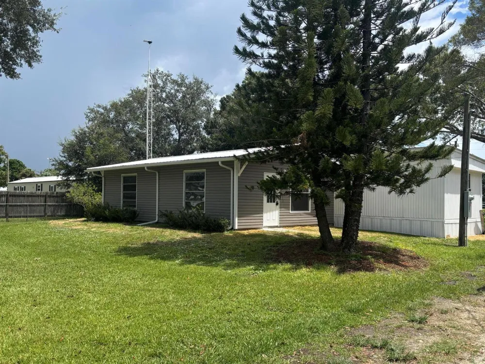 1214 ALLIGATOR ROAD Moore Haven, FL 33471