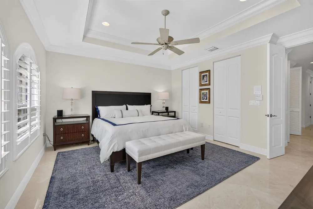 40 Marina Gardens Drive Palm Beach Gardens, FL 33410