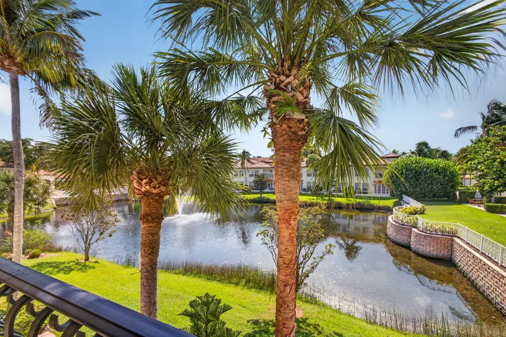 40 Marina Gardens Drive Palm Beach Gardens, FL 33410