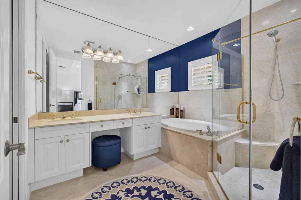 40 Marina Gardens Drive Palm Beach Gardens, FL 33410