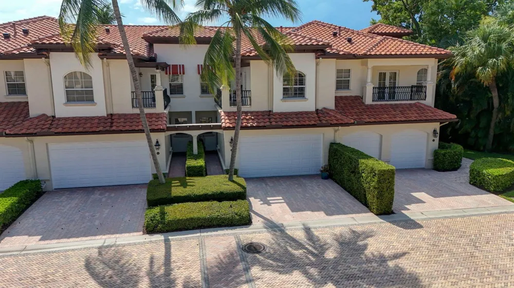 40 Marina Gardens Drive Palm Beach Gardens, FL 33410