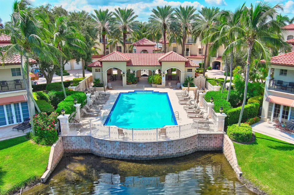 40 Marina Gardens Drive Palm Beach Gardens, FL 33410
