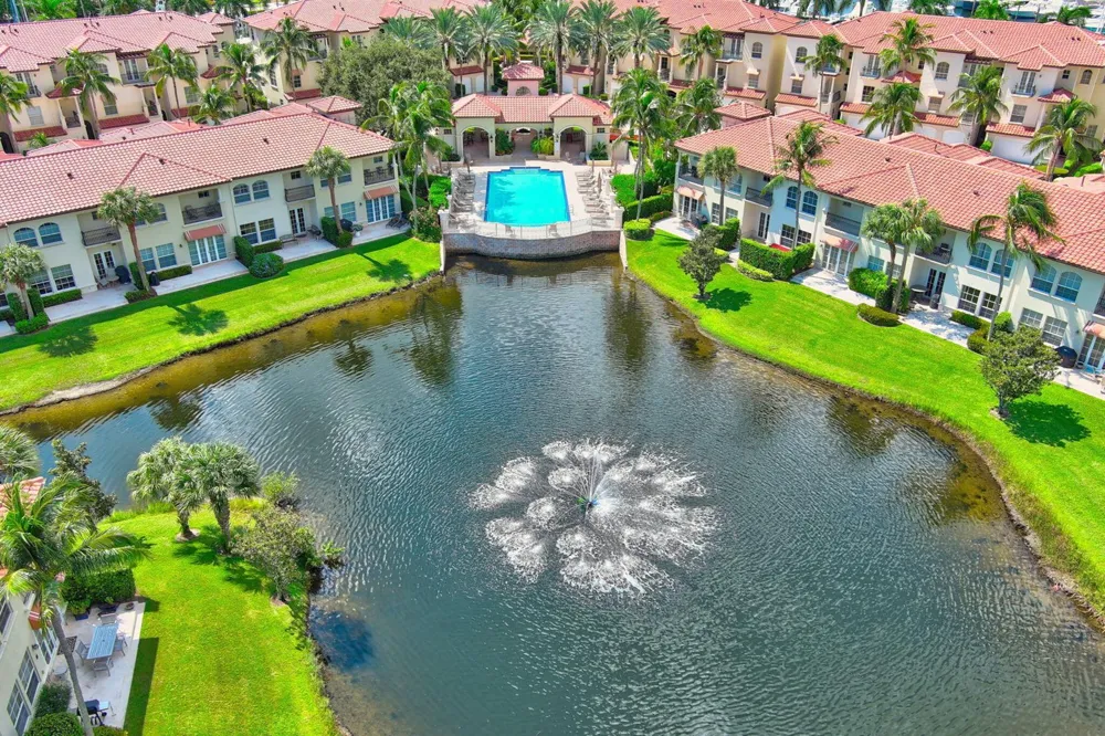 40 Marina Gardens Drive Palm Beach Gardens, FL 33410