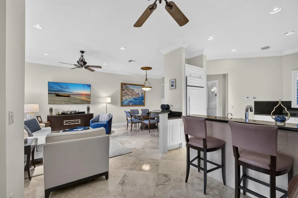 40 Marina Gardens Drive Palm Beach Gardens, FL 33410