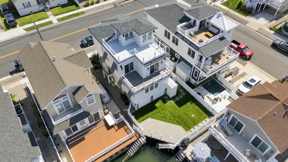 8527 3rd Avenue Stone Harbor, NJ 08247