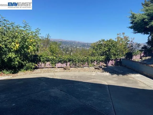 16630 Cowell St Castro Valley, CA 94578