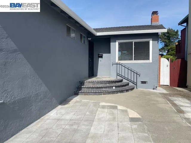16630 Cowell St Castro Valley, CA 94578