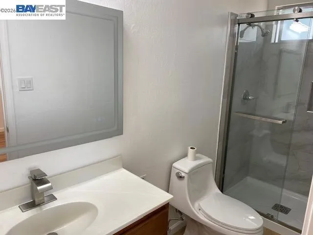 16630 Cowell St Castro Valley, CA 94578