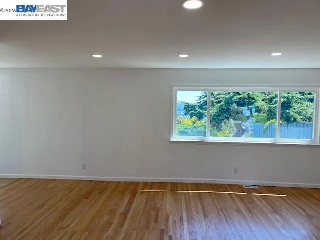 16630 Cowell St Castro Valley, CA 94578