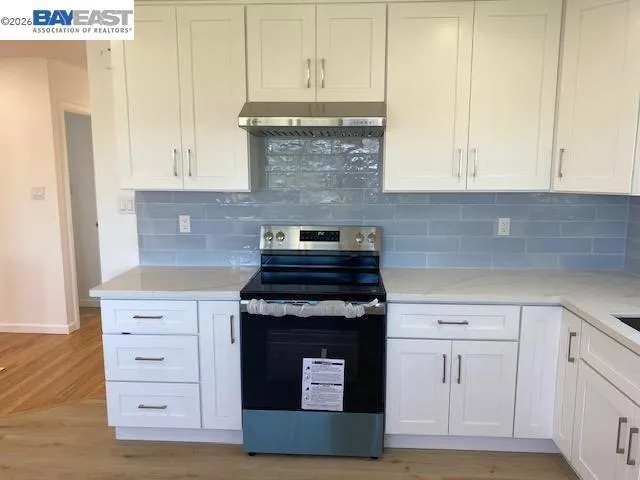 16630 Cowell St Castro Valley, CA 94578