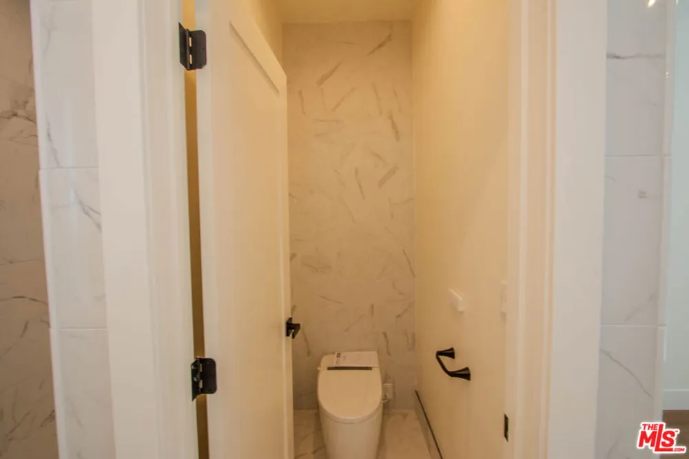 225 E Aeroplane Boulevard Big Bear City, CA 92314