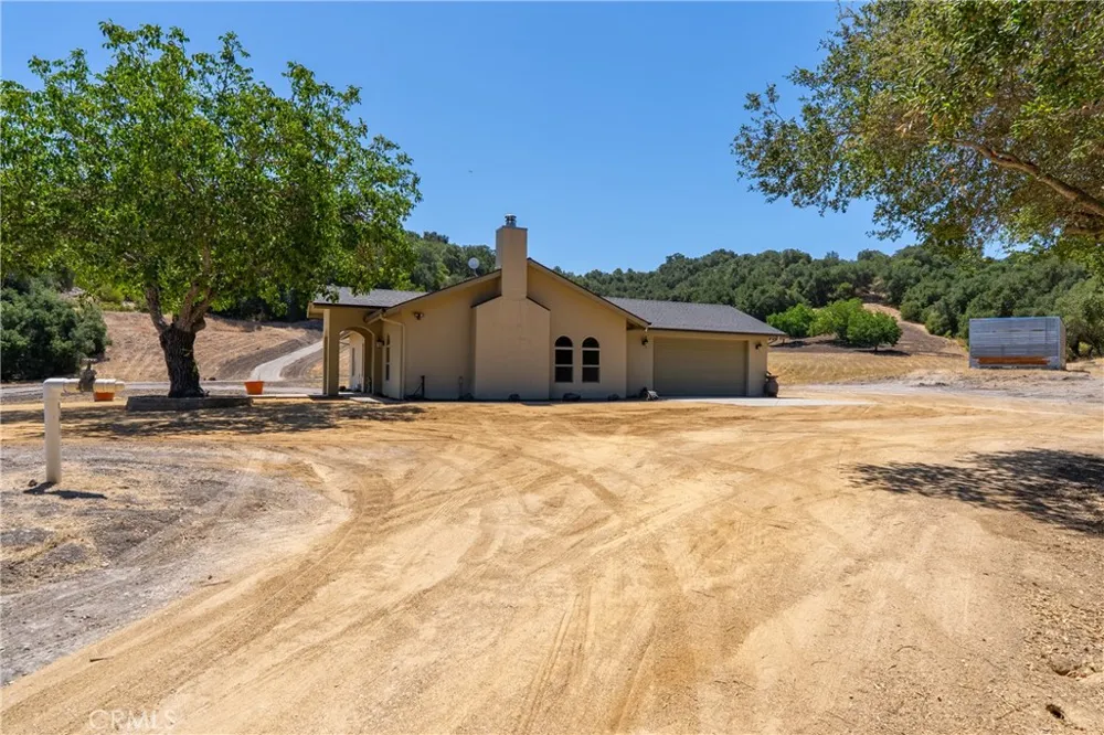 255 Narnia Road Paso Robles, CA 93446