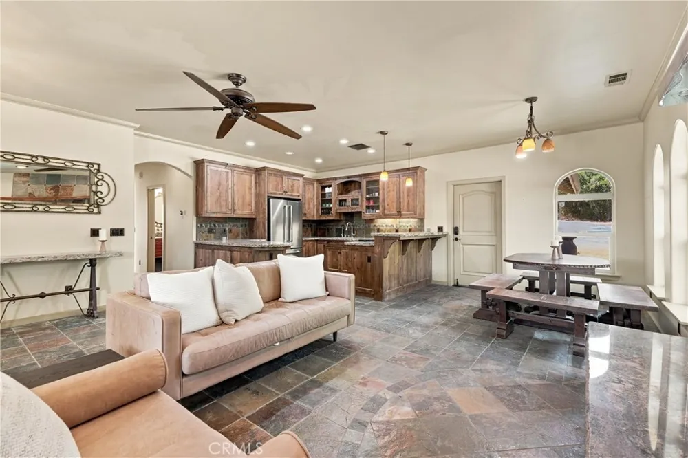 255 Narnia Road Paso Robles, CA 93446
