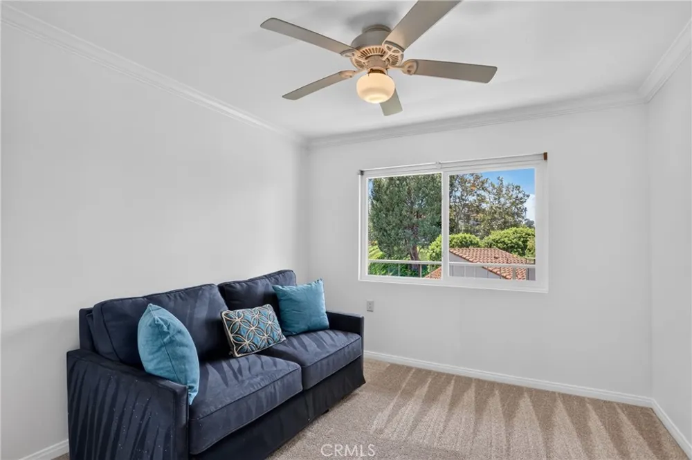 3371 Punta Alta #3A Laguna Woods, CA 92637