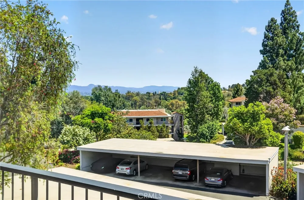 3371 Punta Alta #3A Laguna Woods, CA 92637