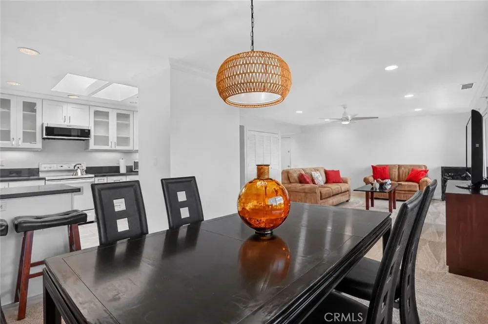 3371 Punta Alta #3A Laguna Woods, CA 92637