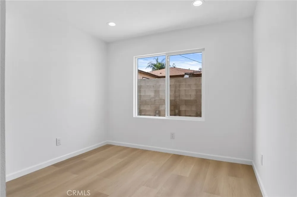 4747 Pixie Lakewood, CA 90712
