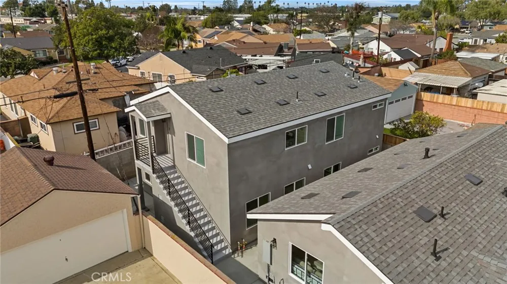 4747 Pixie Lakewood, CA 90712