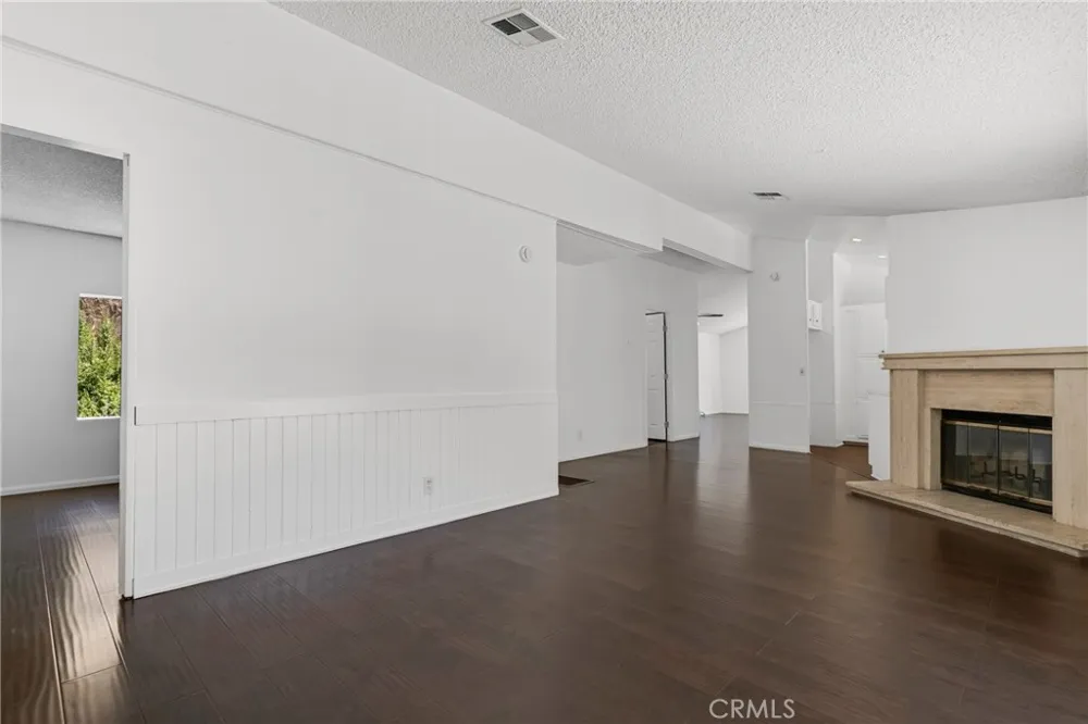 24425 Woolsey Canyon Road #184 West Hills, CA 91304
