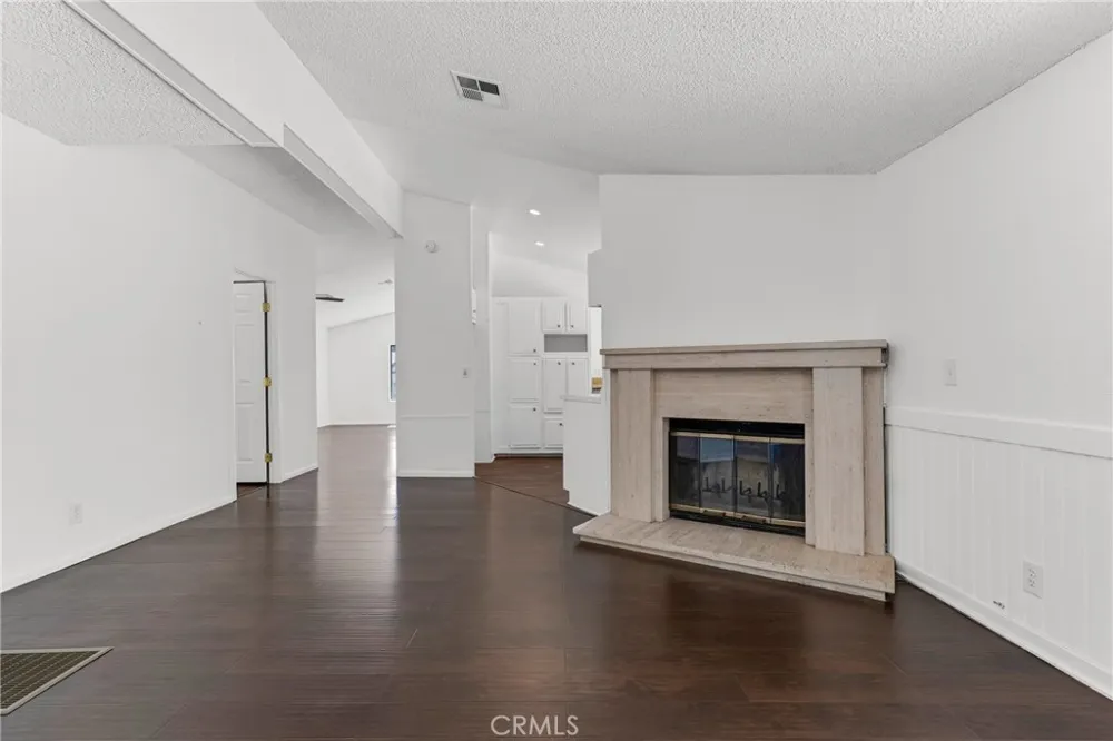 24425 Woolsey Canyon Road #184 West Hills, CA 91304