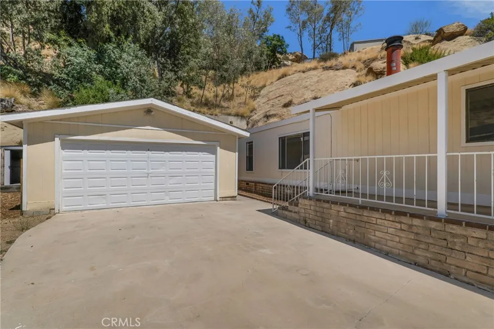 24425 Woolsey Canyon Road #184 West Hills, CA 91304