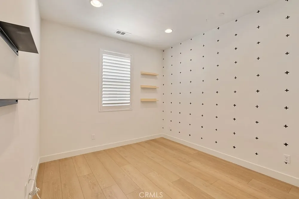 5750 Acacia Lane Lakewood, CA 90712