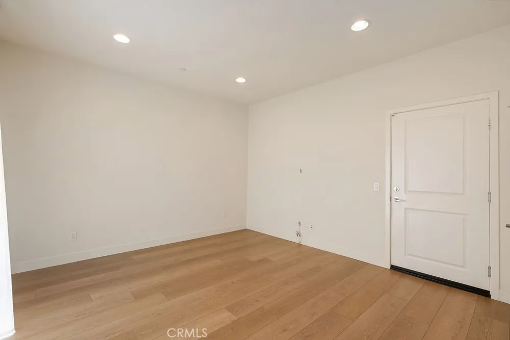 5750 Acacia Lane Lakewood, CA 90712