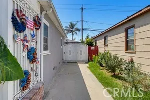 318 E Plenty Long Beach, CA 90805