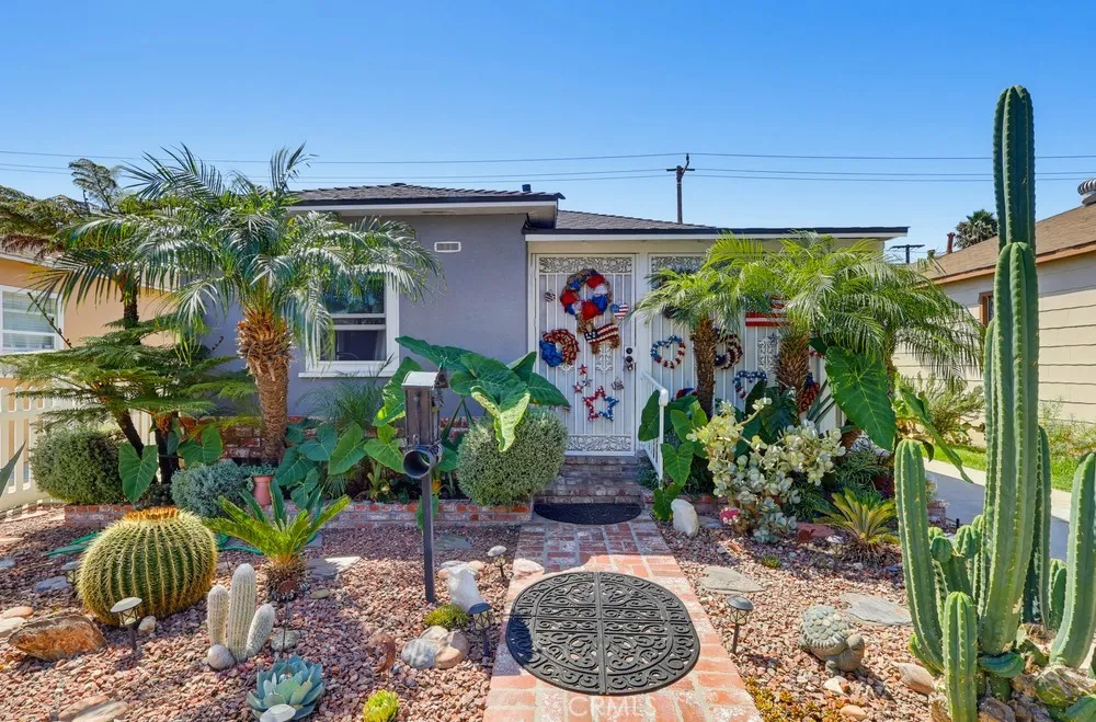 318 E Plenty Long Beach, CA 90805