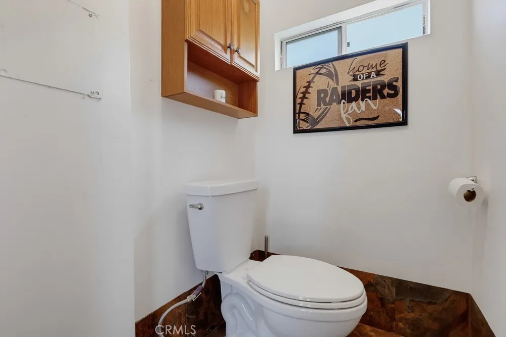 318 E Plenty Long Beach, CA 90805