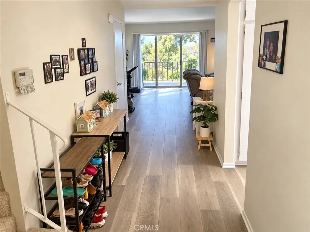 42913 15th W Lancaster, CA 93534