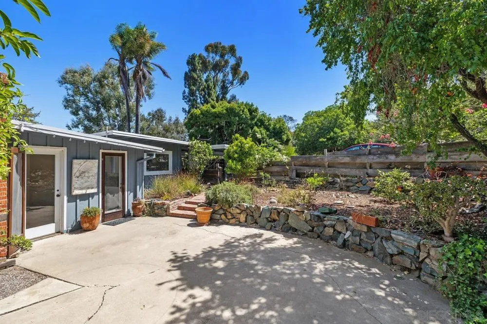 2820 Hidden Valley La Jolla, CA 92037