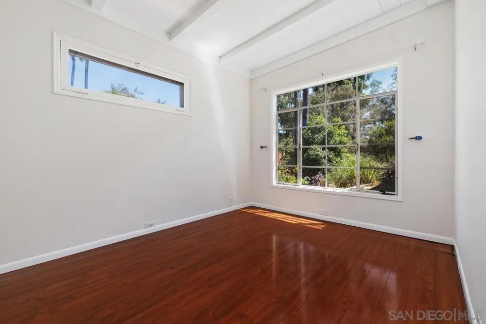 2820 Hidden Valley La Jolla, CA 92037