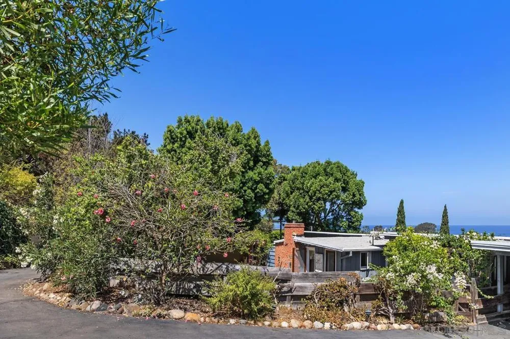 2820 Hidden Valley La Jolla, CA 92037