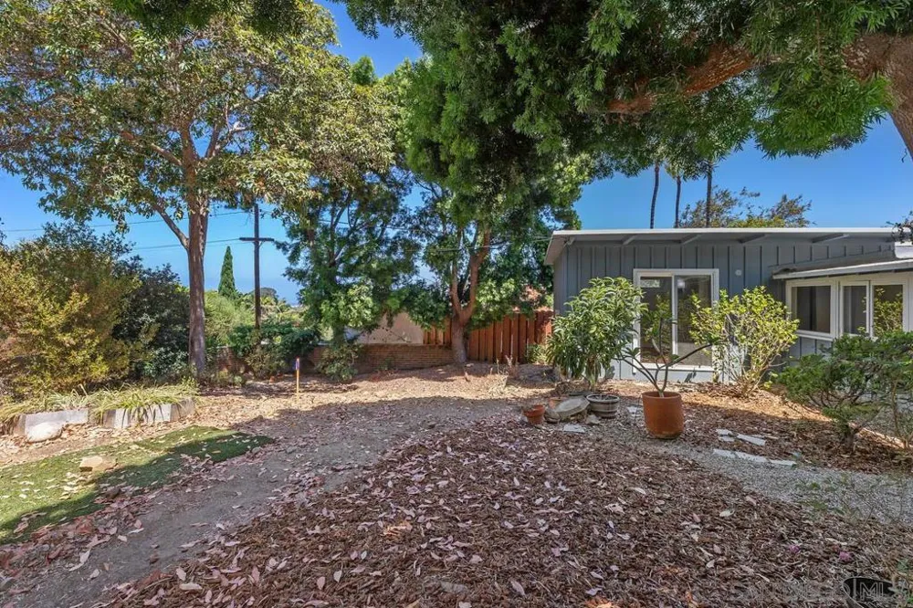 2820 Hidden Valley La Jolla, CA 92037