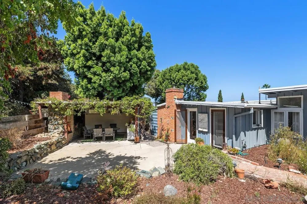 2820 Hidden Valley La Jolla, CA 92037