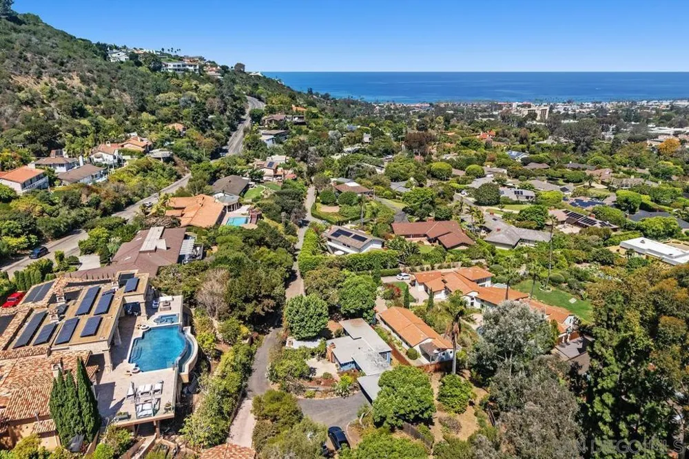 2820 Hidden Valley La Jolla, CA 92037