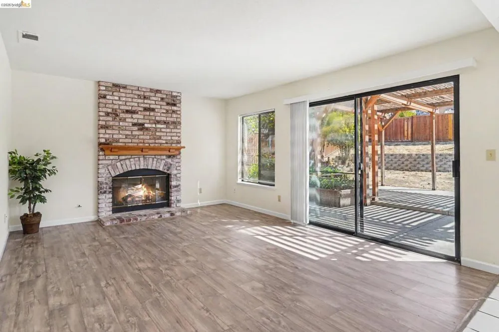 4537 Montara Dr Antioch, CA 94531