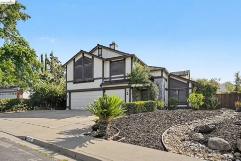 4537 Montara Dr