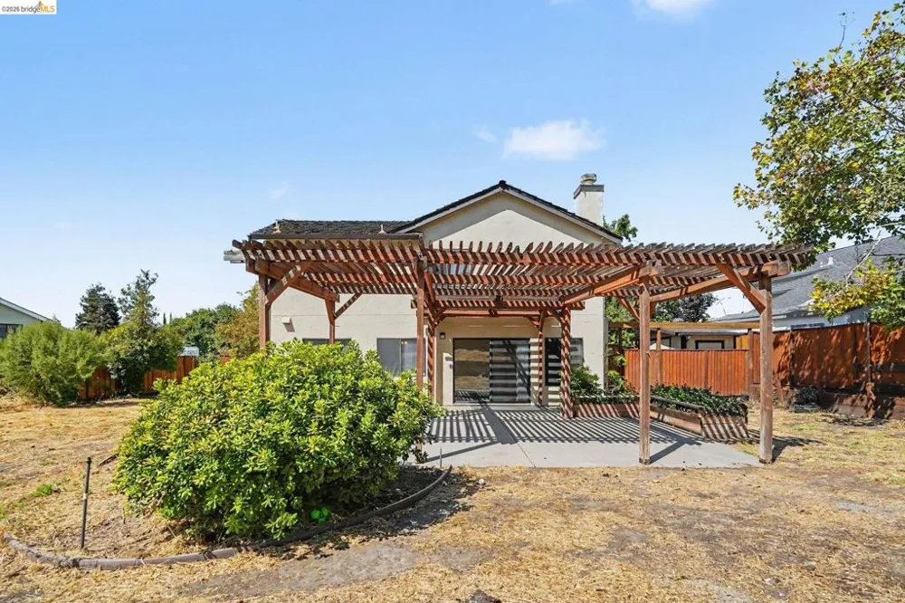 4537 Montara Dr Antioch, CA 94531