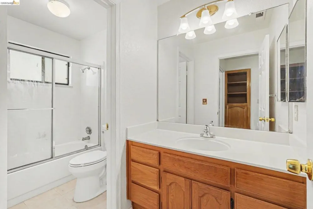 4537 Montara Dr Antioch, CA 94531