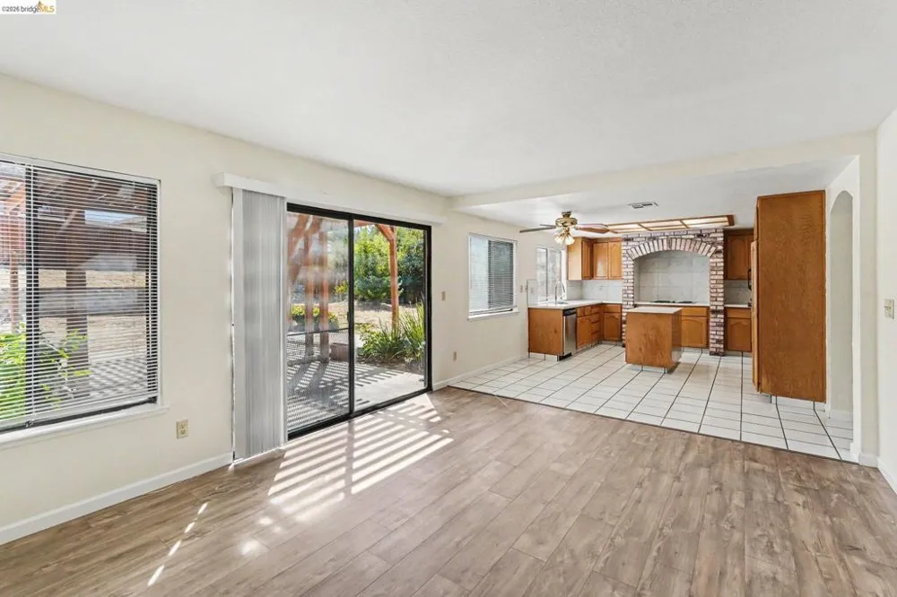 4537 Montara Dr Antioch, CA 94531