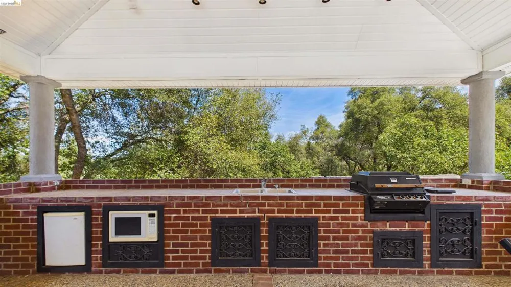 17910 Dolores Ln Sonora, CA 95370