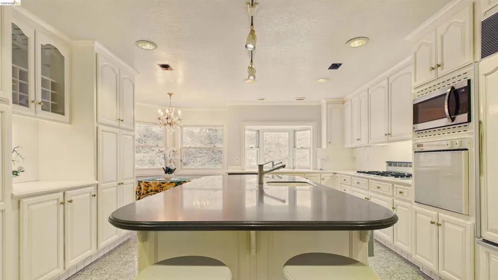 17910 Dolores Ln Sonora, CA 95370
