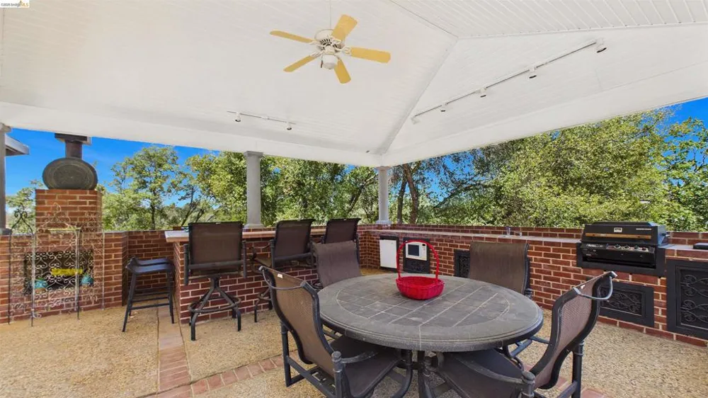 17910 Dolores Ln Sonora, CA 95370