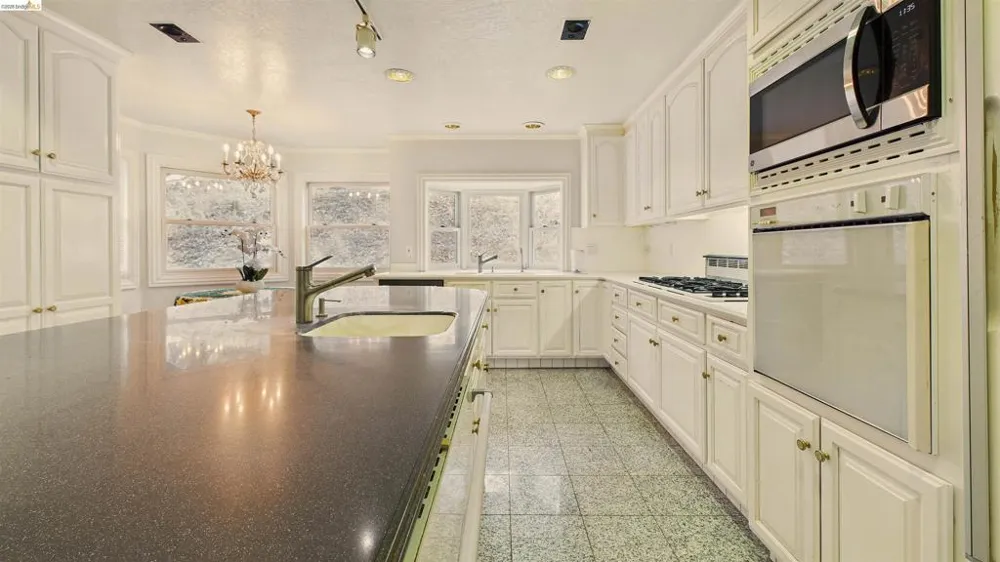 17910 Dolores Ln Sonora, CA 95370