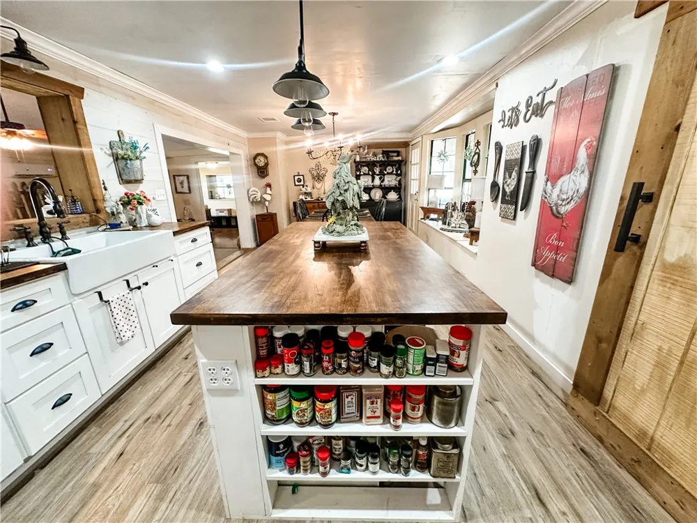 8914 Gilpin Lane Iola, TX 77861